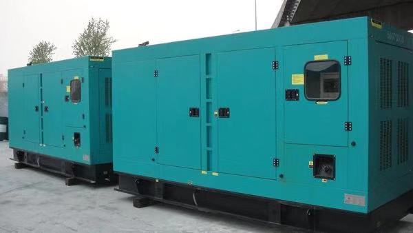 永新康明斯400kw大型柴油二手发电机组